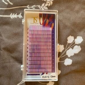 Pink Colored Eyelashes